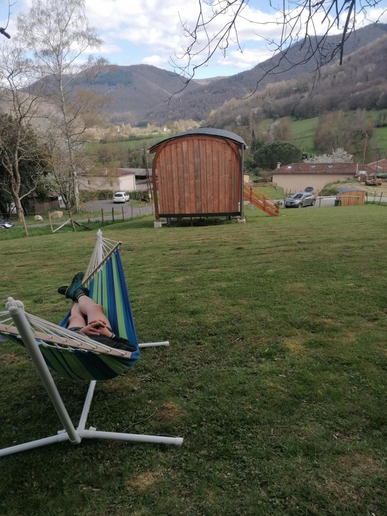 Gite Cabane Insolite Pyrenees Sauveterre-de-Comminges Exterior foto